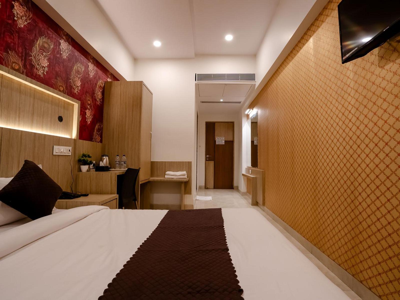 Hotel Grand Seasons- نافي مومباي المظهر الخارجي الصورة