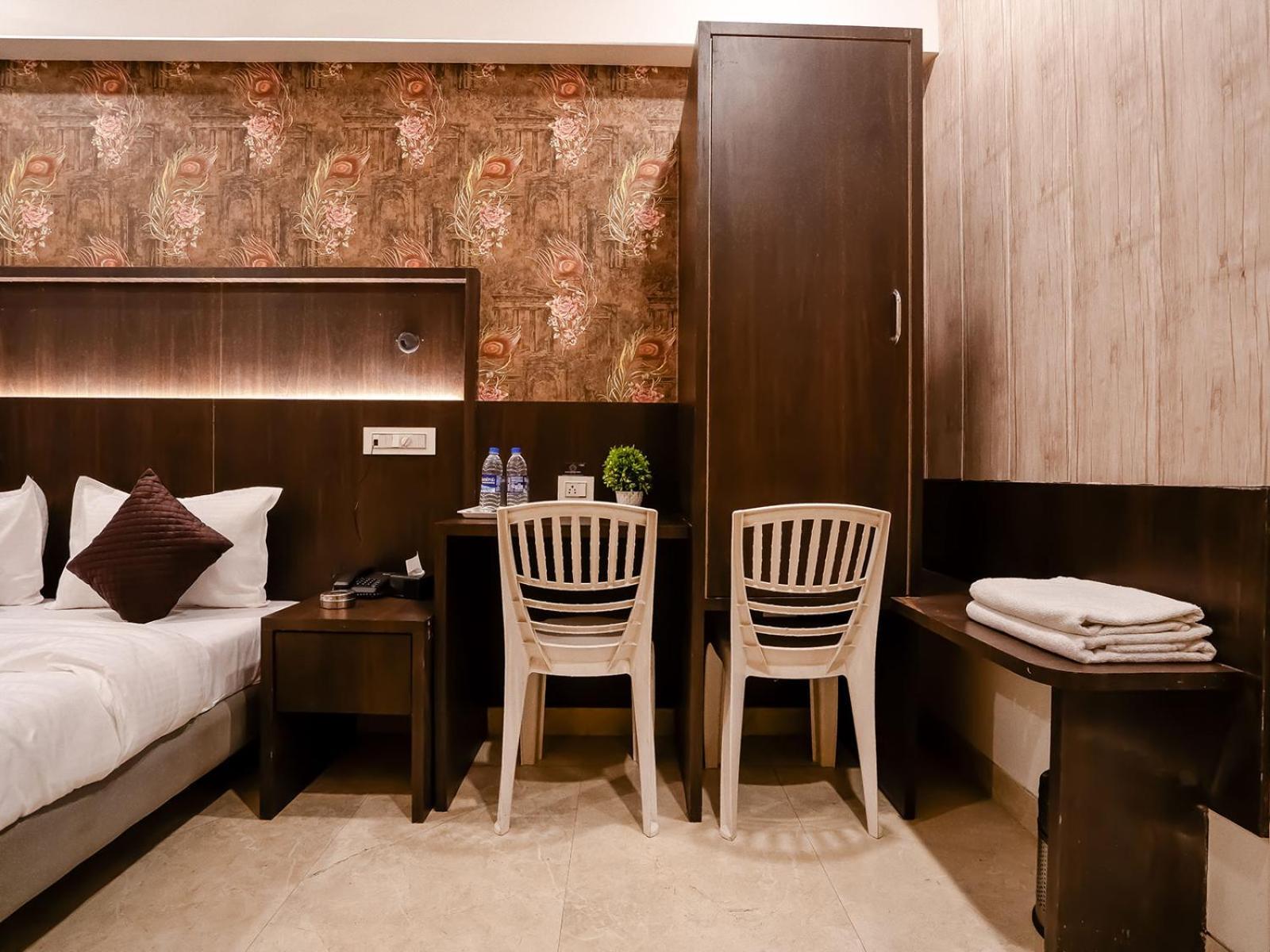 Hotel Grand Seasons- نافي مومباي المظهر الخارجي الصورة